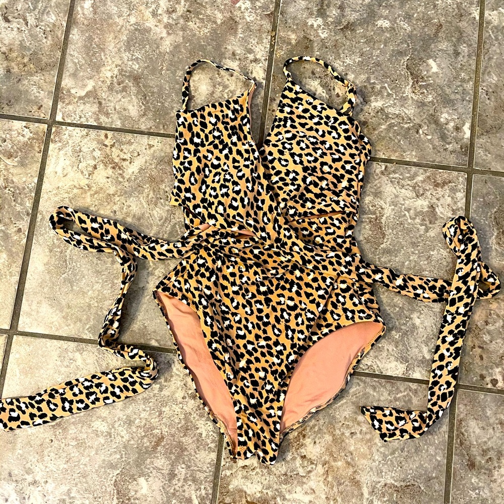 One Piece Leopard Print Wrap Around Swimsuit - image 3